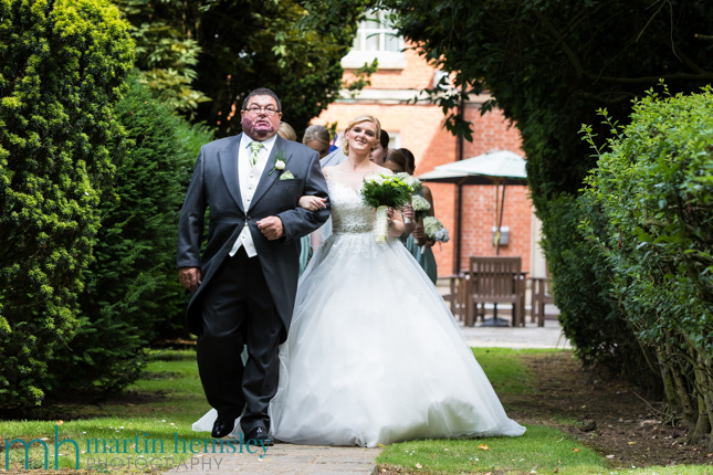 Warwickshire-Wedding-Photographer-16.jpg